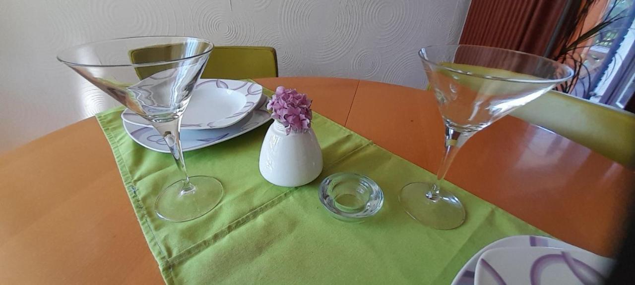 סווטי יוראי Apartment Danica מראה חיצוני תמונה
